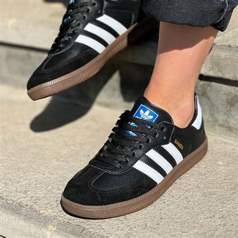 adidas samba rm schwarz|Adidas originals samba men's.